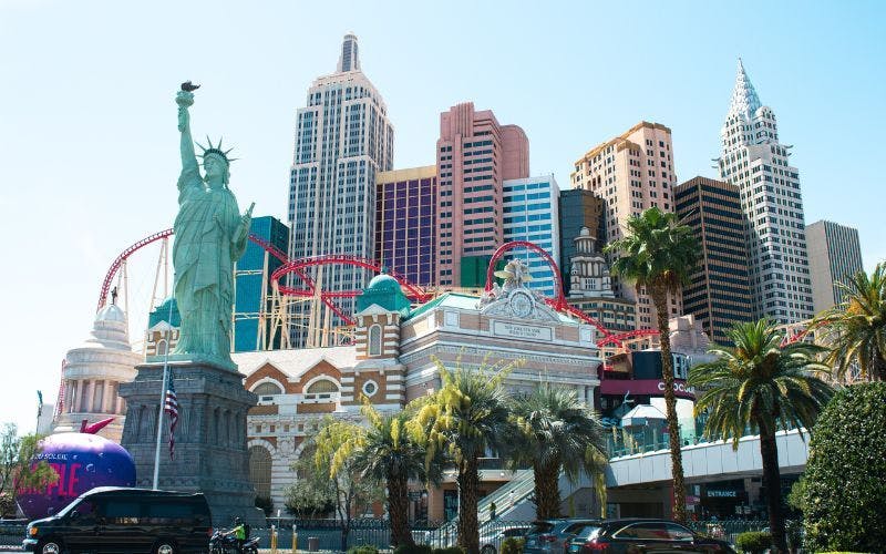 Hotel new york en casino in las vegas met het vrijheidsbeeld
