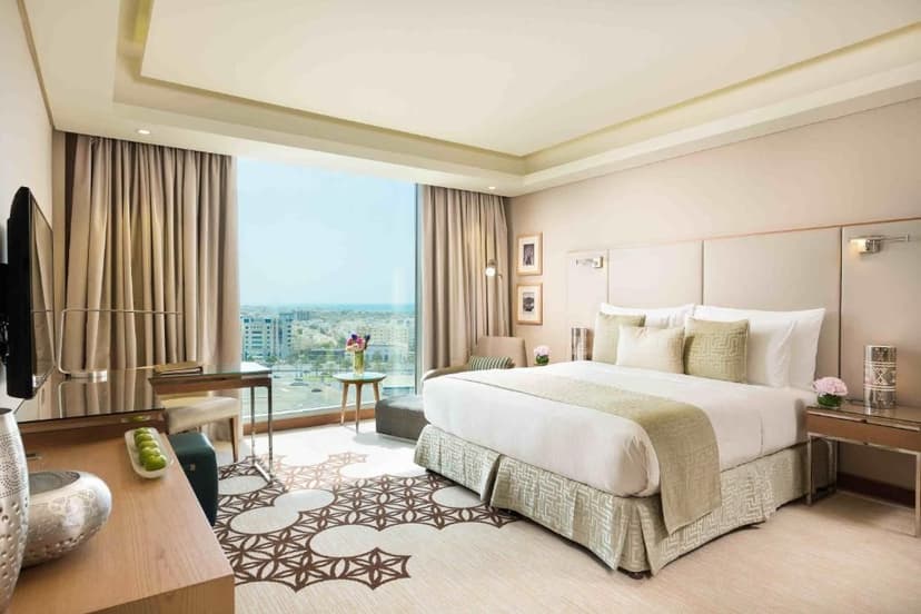 Hotel slaapkamer van Grand Millennium Muscat