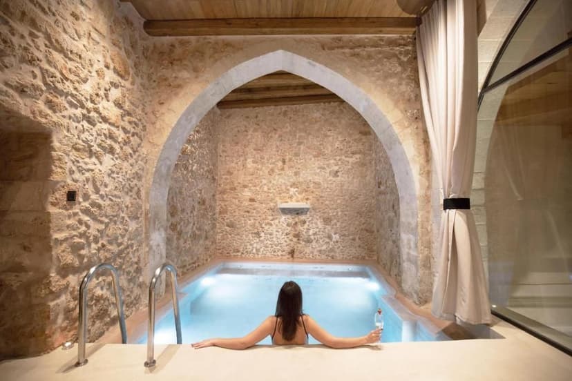 Klooster hotel zwembad in Chania