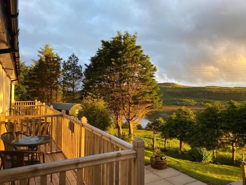 Uitzicht op Loch Eyre vanaf het balkon van de accomodatie