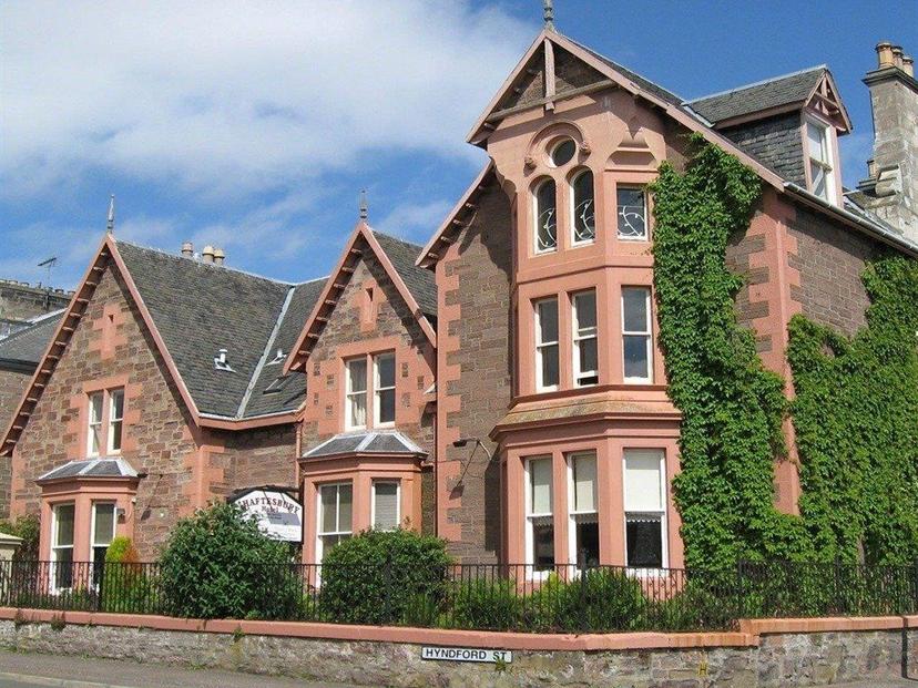 Shaftesbury Lodge Guest House in Dundee, Schotland