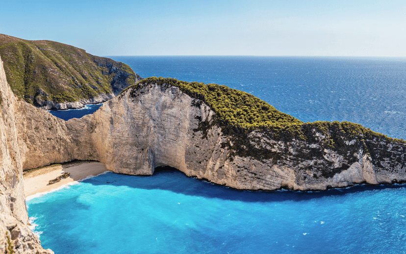 Navagio Bay in Zakynthos vanaf boven