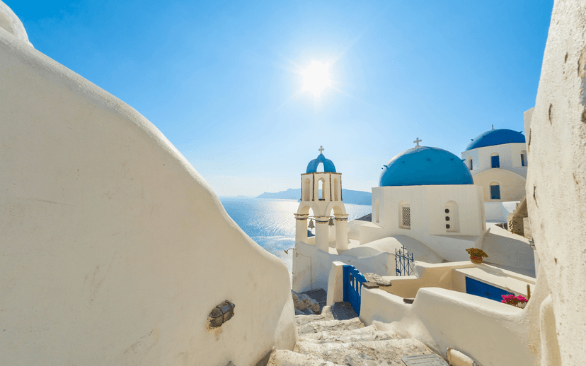 Wit straatje Oia