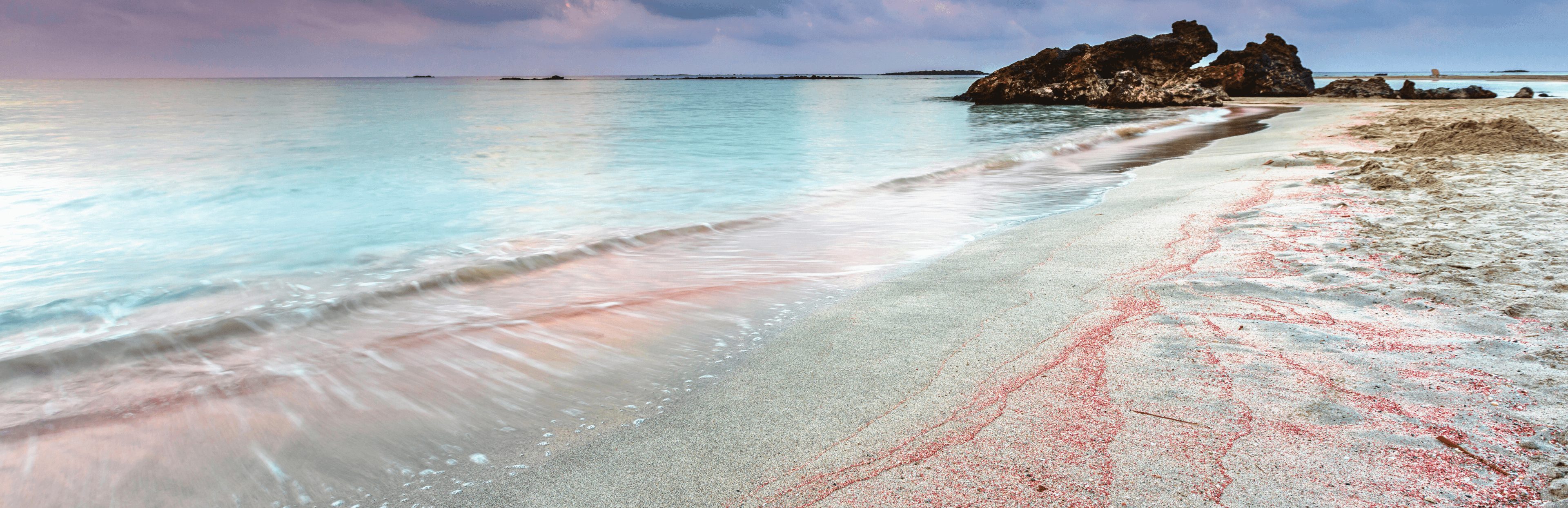 Elafonissi pink beach in Kreta