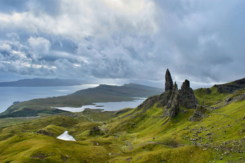 Uitzicht op the old man of Storr op Isle of Skye