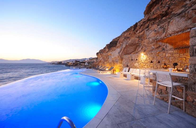 prachtig hotel mykonos met uitzicht op de zee vanaf hotel