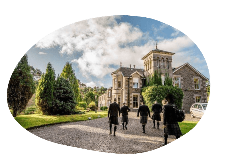 country huis met schotse heren