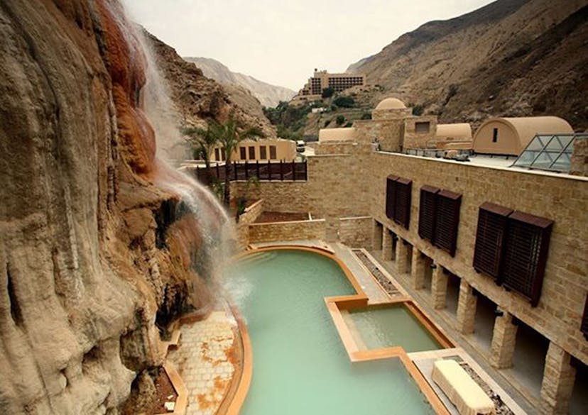 Resort in Jordanië zwembad met waterval
